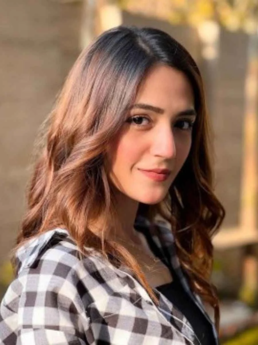 Housewife Kolkata Escorts